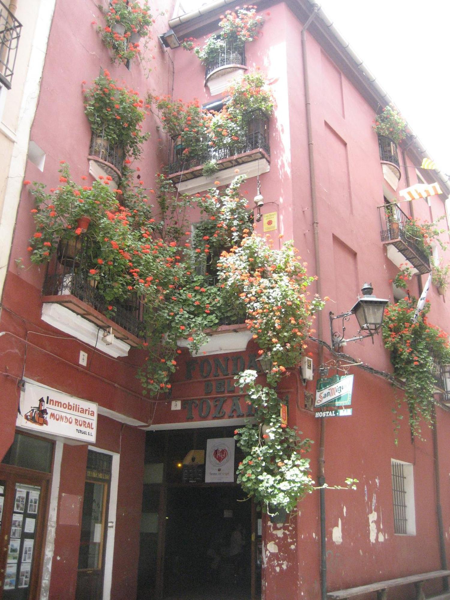 Fonda Del Tozal Hotell Teruel Exteriör bild