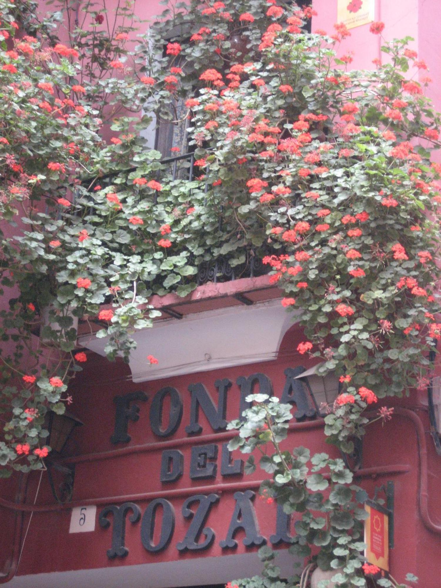 Fonda Del Tozal Hotell Teruel Exteriör bild