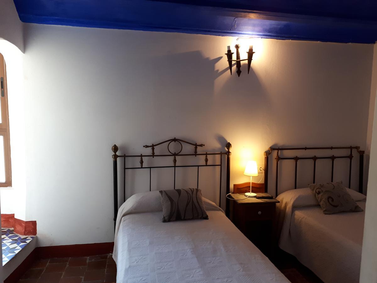 Fonda Del Tozal Hotell Teruel Exteriör bild
