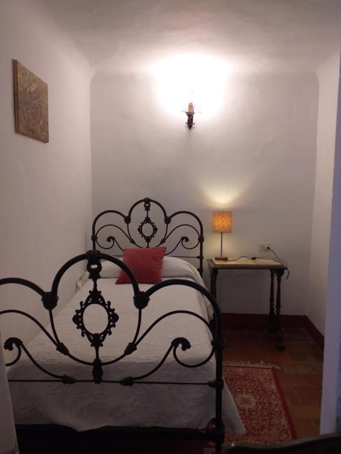 Fonda Del Tozal Hotell Teruel Exteriör bild